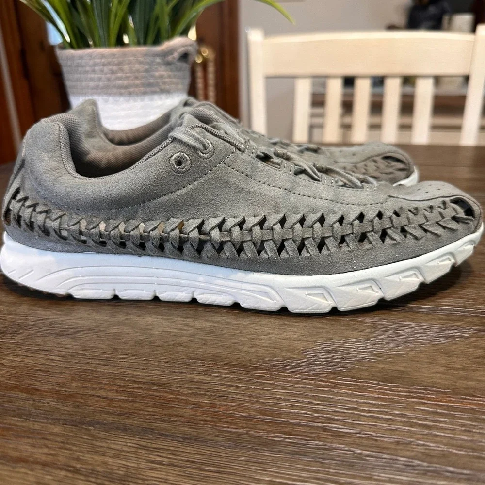 Nike Air Mayfly Woven Tumbled Grey Slip On‎ Sneakers Suede Women US 10 EUR 42